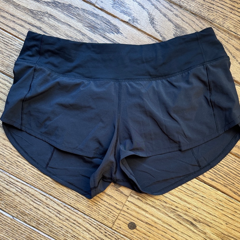 Lululemon Black Athletic Shorts 2.5 inseam size 6